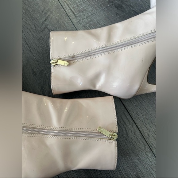 Guess Stiletto Heel Booties - Picture 14 of 14